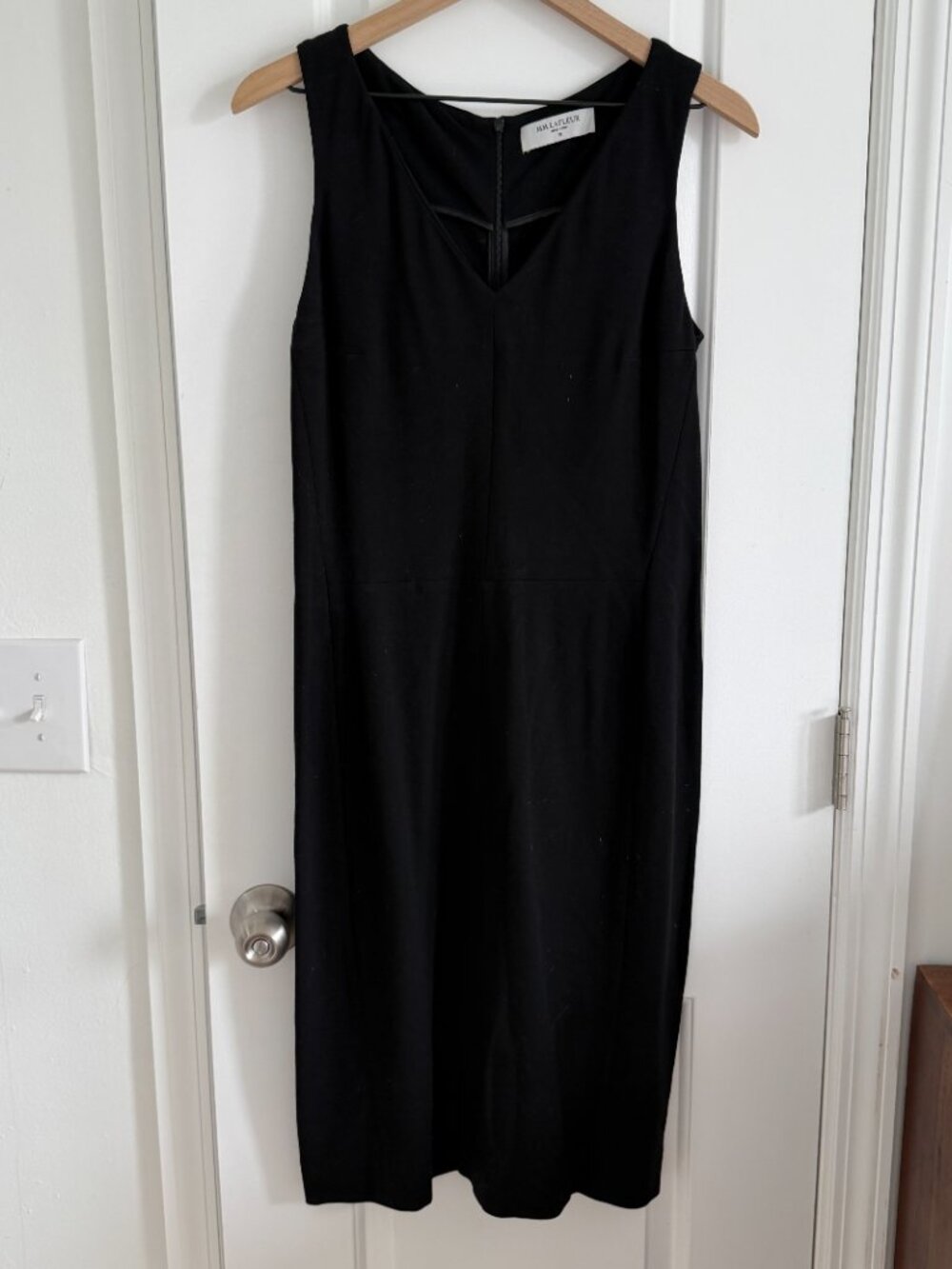 MM LaFleur The Rachel Sheath V-Neck Dress - Ponte - Picture 7 of 10